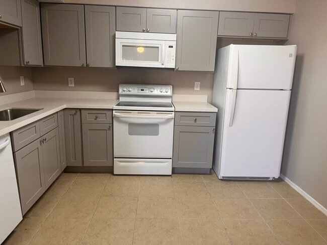 Photo - 6213 E Greenway St Townhome