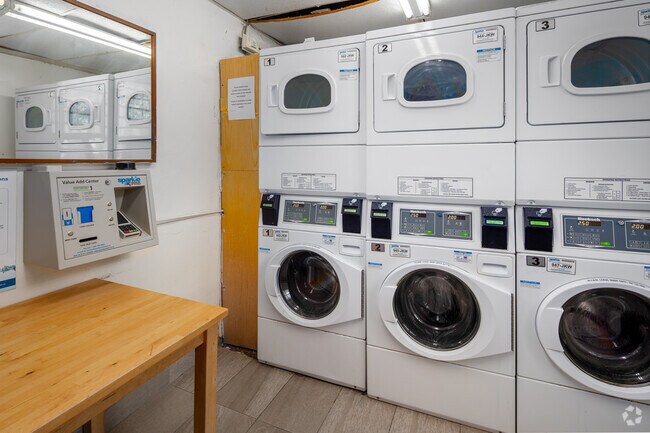 Laundry - Bradley Courts