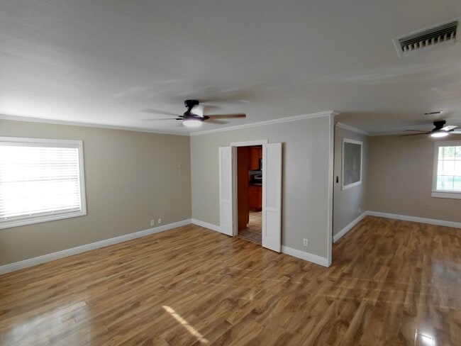 Photo - 3Bed / 1 Bath Home for Rent – Brawley, CA