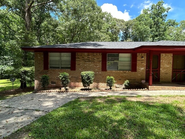 Photo - 6694 Maxwell Dr Apartment Unit 6694-A