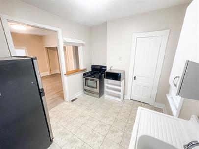Photo - 628 W State St Unit 628 Apt. 2