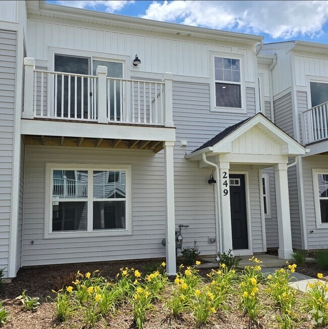Building Photo - 249 Kingsport Dr Rental