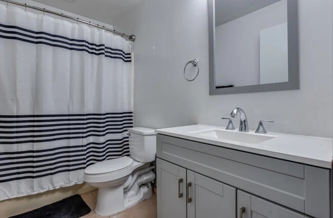 Photo - 644 Glen Circle Dr