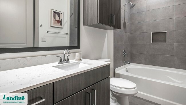 3030 Summer St Unit 223
