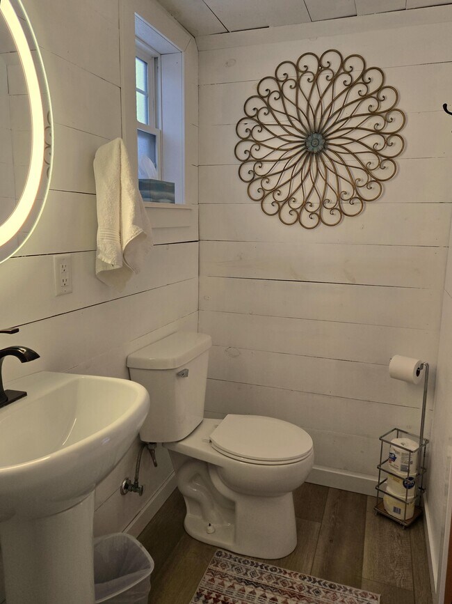 Photo - Forest Lake Unit Blue