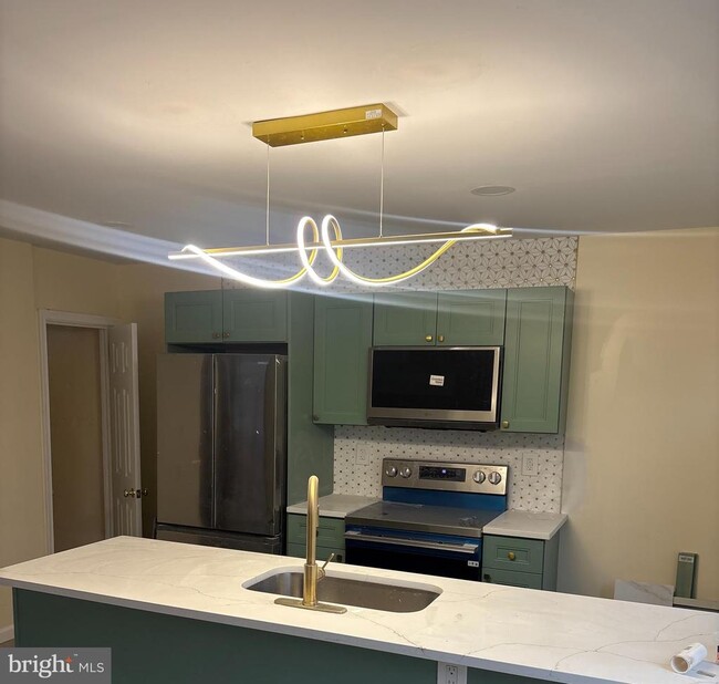 Photo - 220 N 9th St