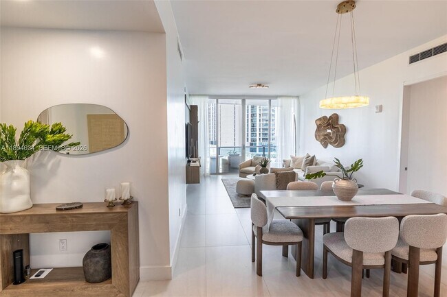 Photo - 17550 Collins Ave Unit 703