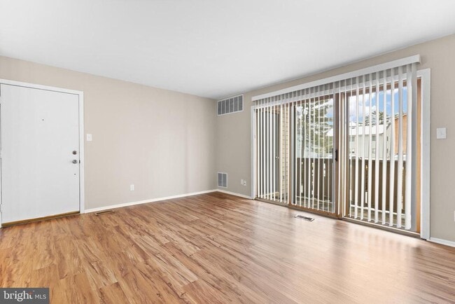 Photo - 705 Woodhollow Dr