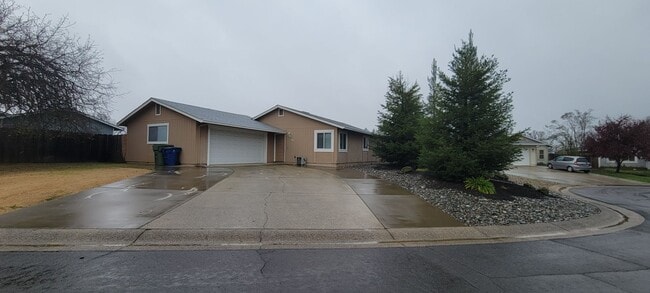 Photo - Quiet Cul de Sac With RV Parking in North Redding