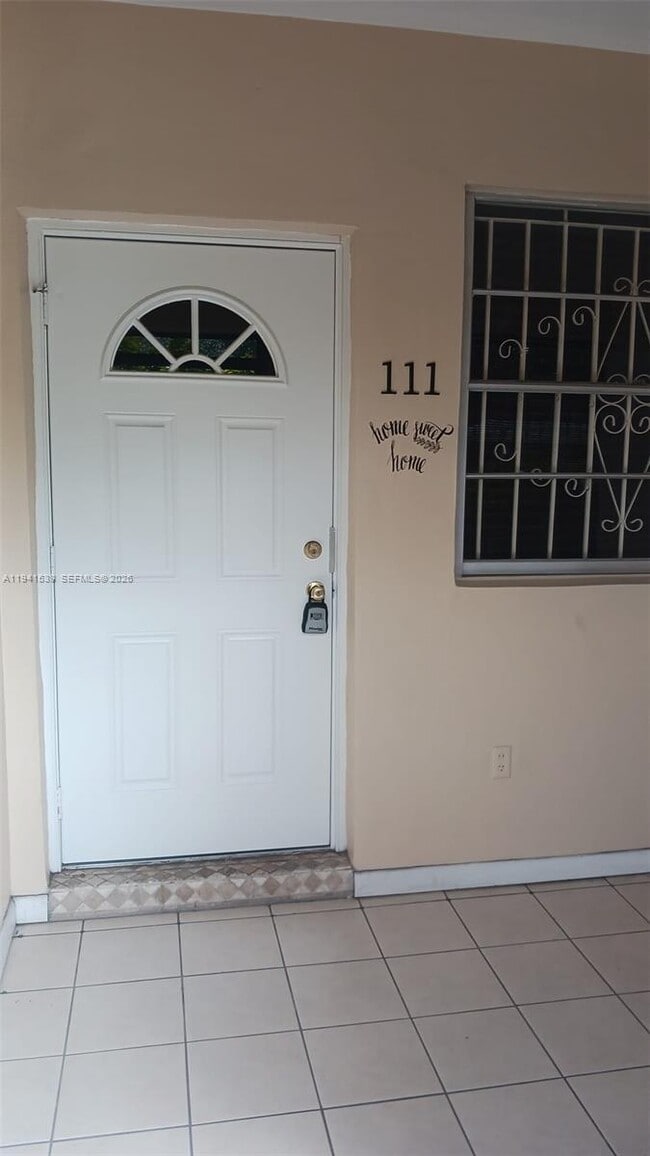 Photo - 421 NE 1st St Unit 111