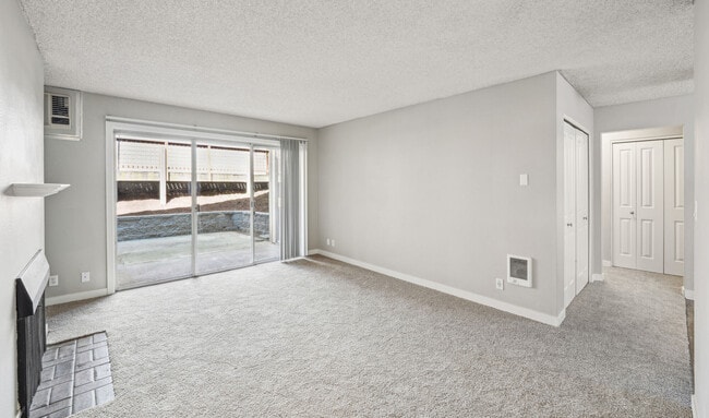 Photo - Wimbledon Square And Gardens