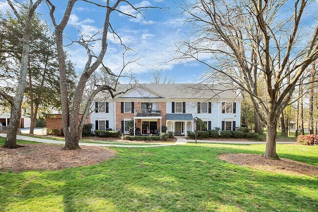 Photo - Spacious 2BR/2BA Condo in Prime South Charlotte Location!