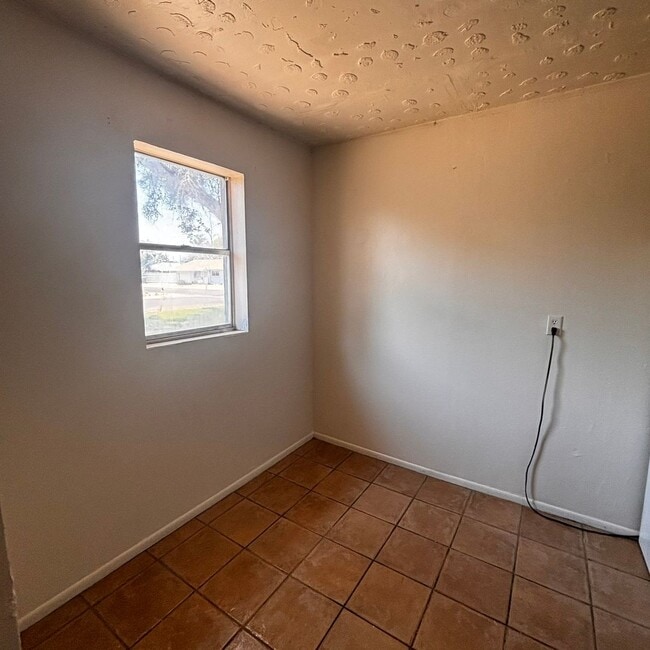 Photo - 1 Bedroom Duplex Avail