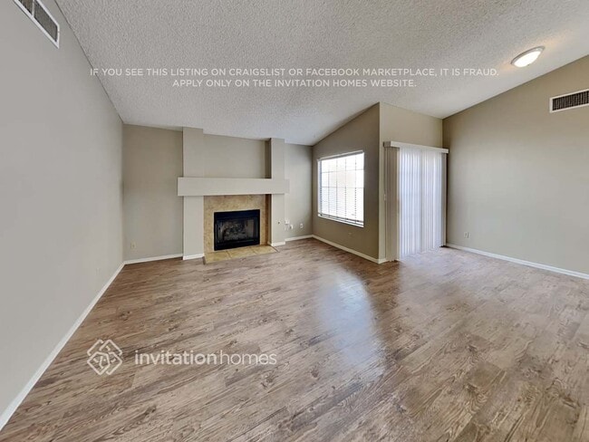 Photo - 2087 Club Crest Way