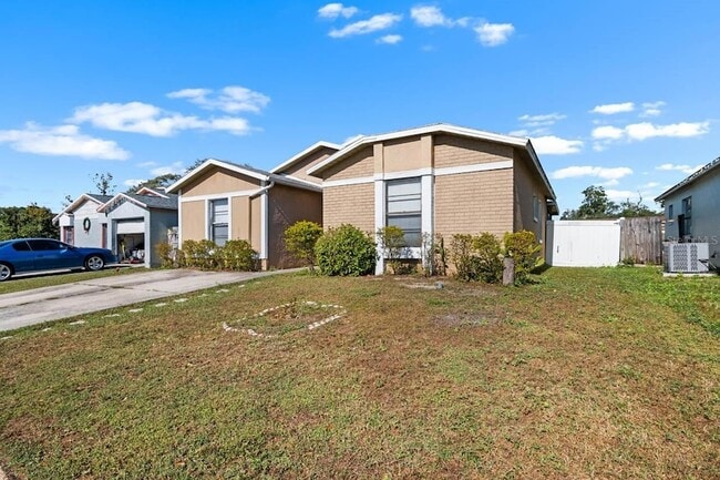 Photo - 1424 Vinetree Dr