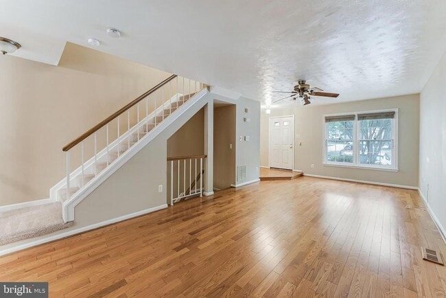 Photo - 8475 Canyon Oak Dr