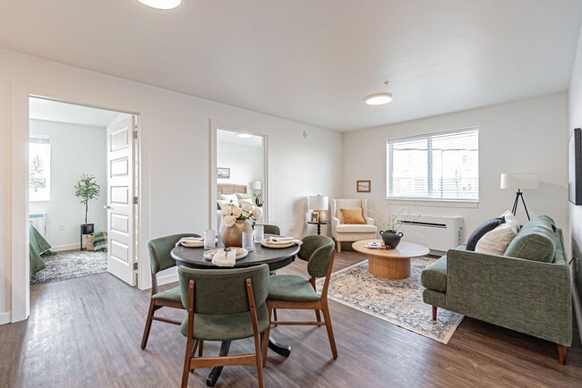 Photo - Black Feather Apartments