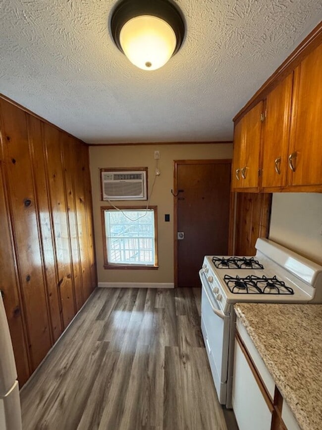 Photo - 206 Norwood Dr Unit 1