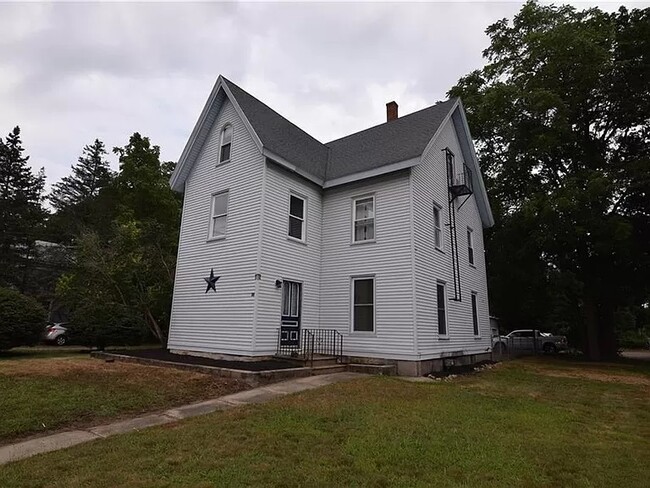 Photo - 12 High St Unit 4