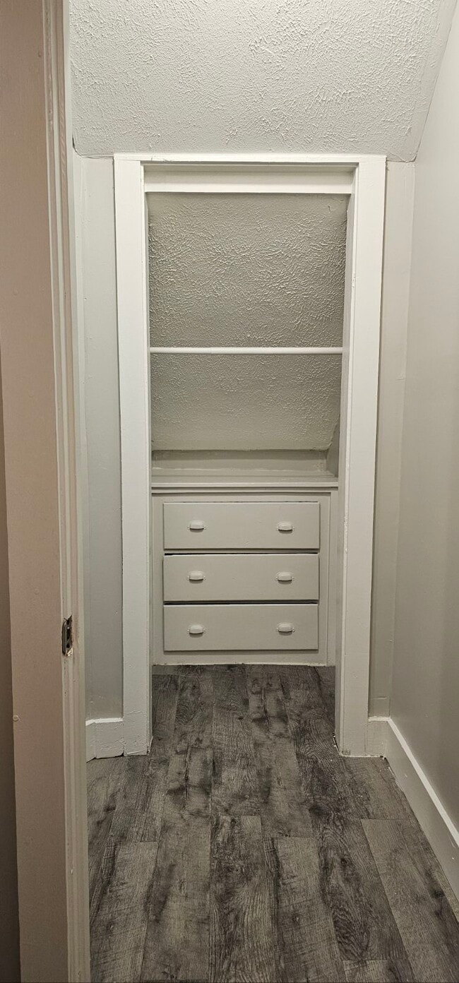 Photo - 405 Lincoln Way W Unidad Apt B