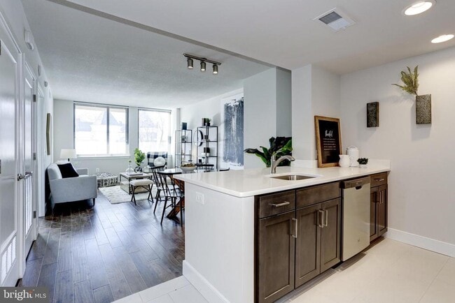 Photo - 50 Florida Ave NW Unit 924