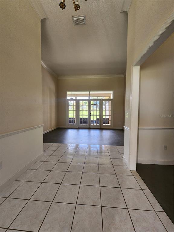 Photo - 15404 Thoroughbred Ln