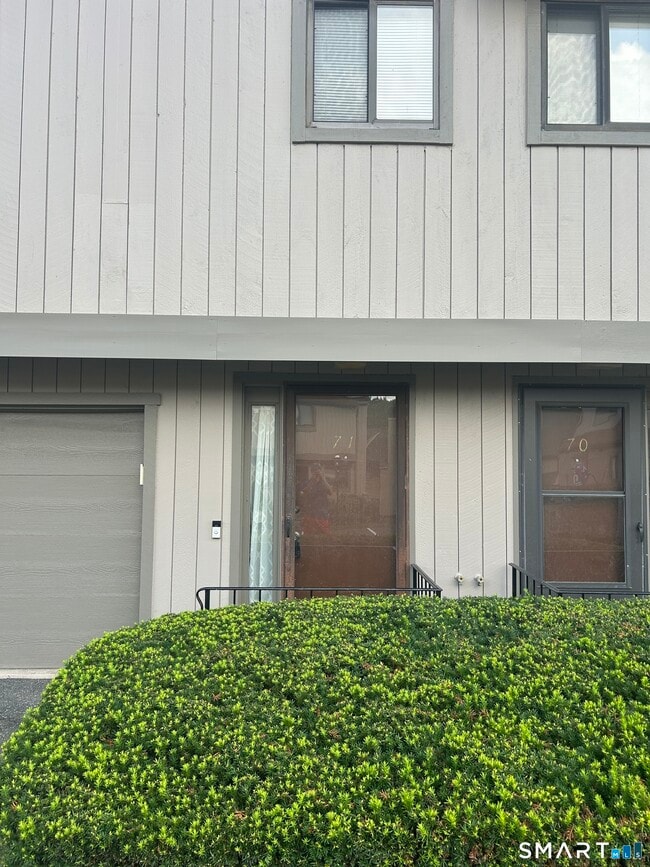 Photo - 71 Dorchester Ct Unit 71