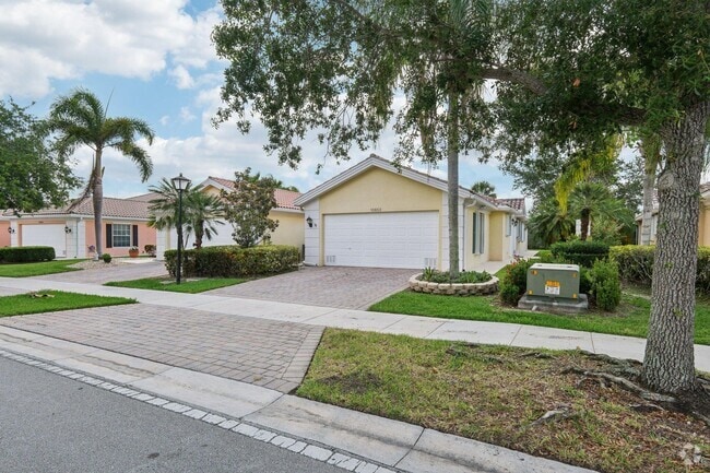 Building Photo - 10853 SW Elsinore Dr Rental