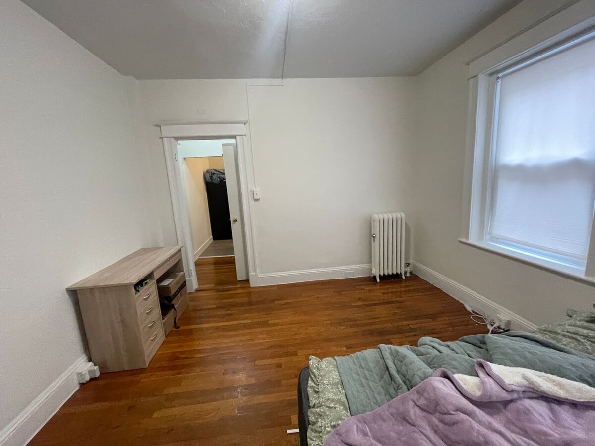 Photo - May 1 Awesome Studio with Huge bedroom and Separate Kitchen Close to T NO FEE
