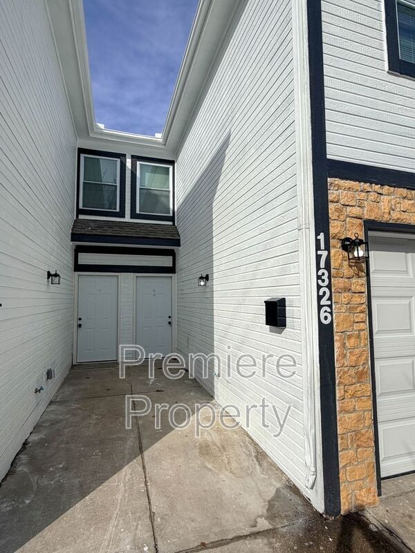 Photo - 17326 E Susquehanna Dr