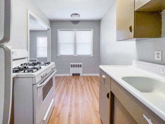 Photo - Cozy 1 bedroom, Close to Campus Unit 1518-4