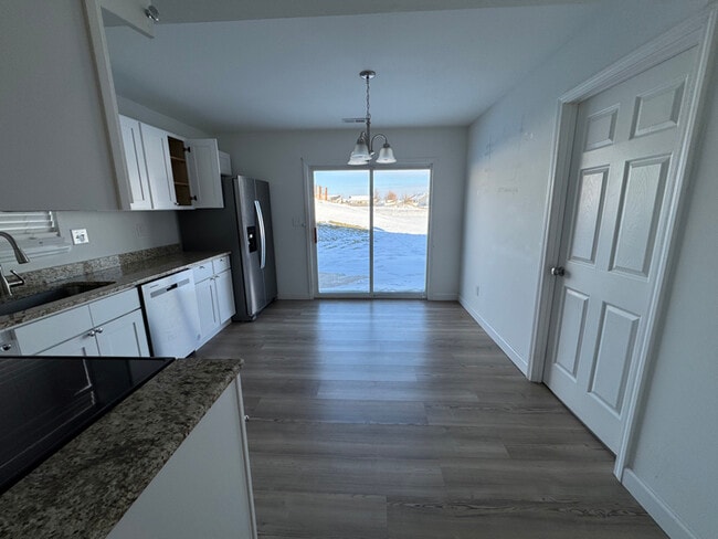 Photo - 819 Navajo Trail