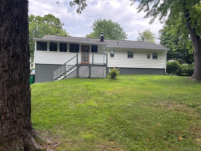 Photo - 239 Vineyard Ave