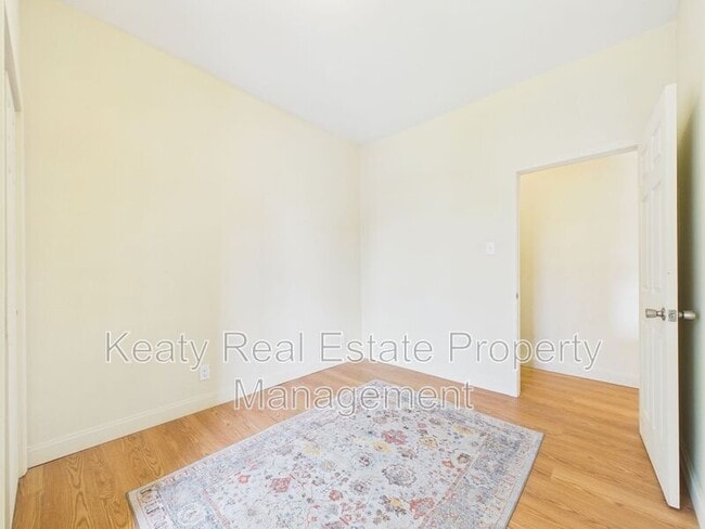 Photo - 617 E Vermilion St