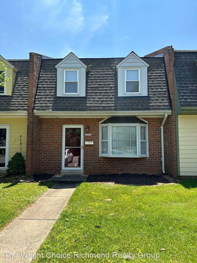 2 br, 1.5 bath House - 222 Newstead Drive - 2 br, 1.5 bath House - 222 Newstead Drive