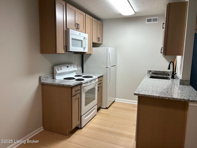 Photo - 2207 Alta Ave