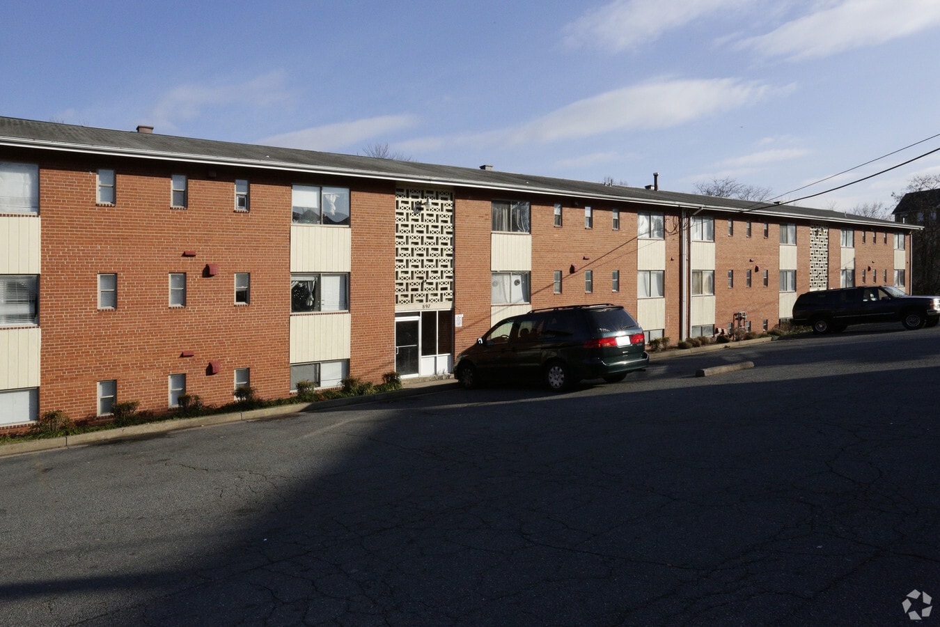 Park Avenue Apartments - Park Avenue Apartments