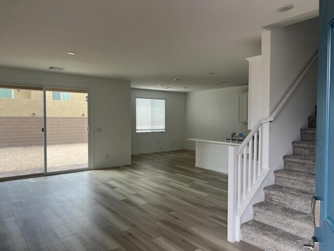 Photo - 2825 Overlook Brk St