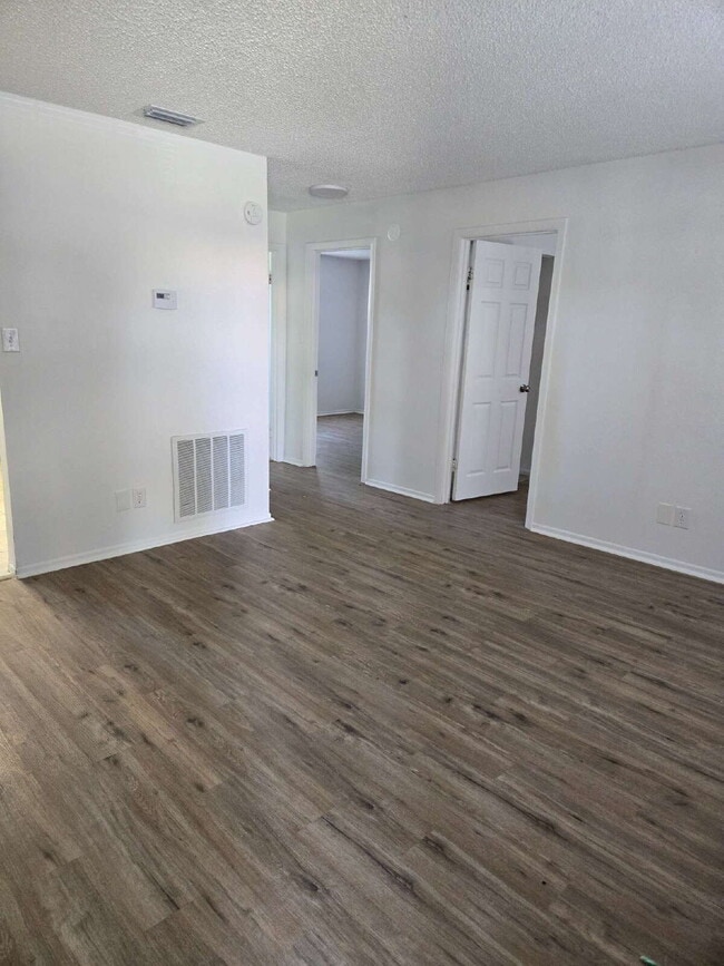 Photo - 3515-3517 Rose Rd Unit 3515