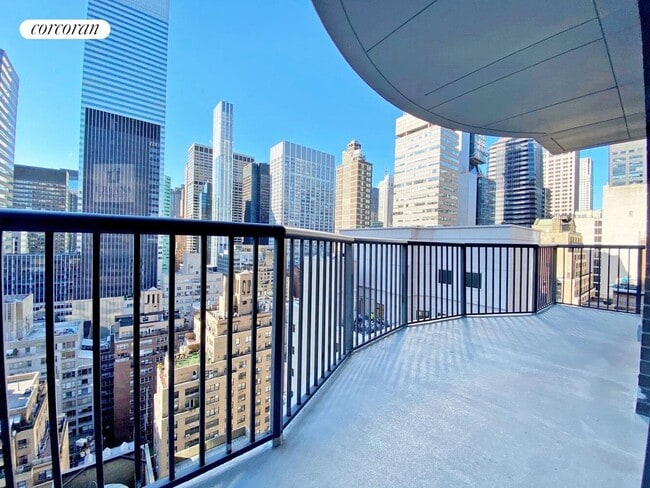 Building Photo - 150 E 57th St Rental