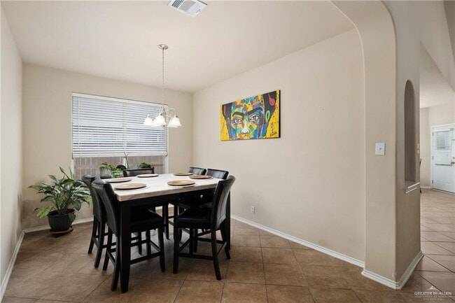 Photo - 21 Santa Lydia St