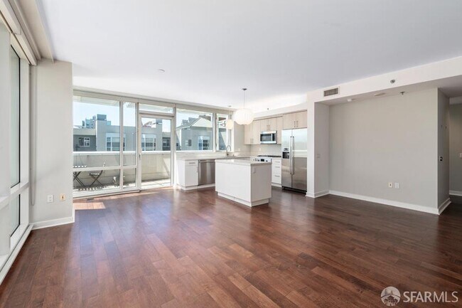 Photo - 501 Beale St