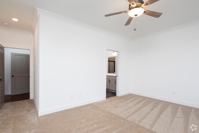 3 beds, 2.5 baths, 2,010 sq ft