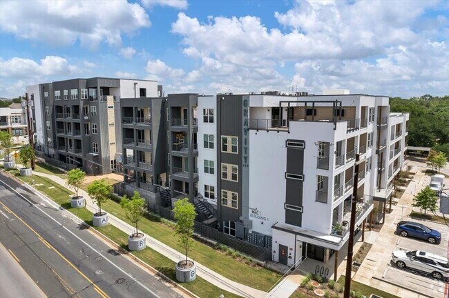 Building Photo - 4801 Springdale Rd Unit 1402 Rental