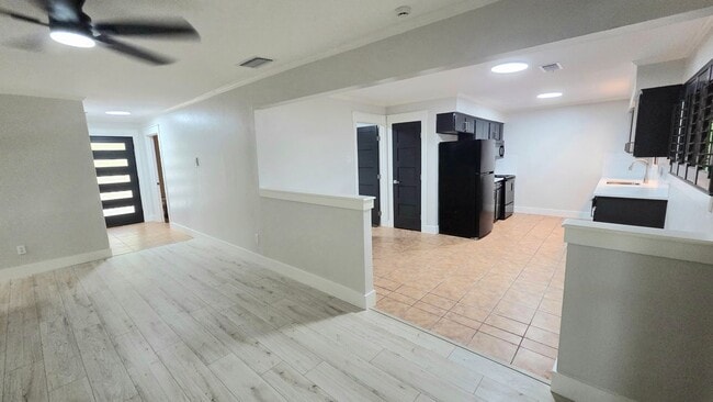 411 Woodcrest Way