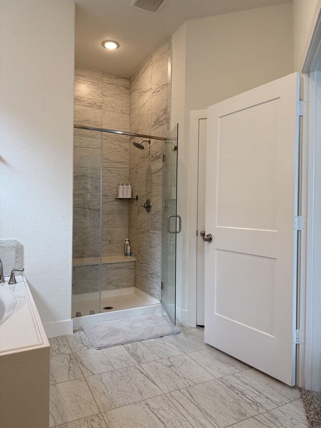 Photo - 7826 Starfish Arbor Dr Apartments Unit A