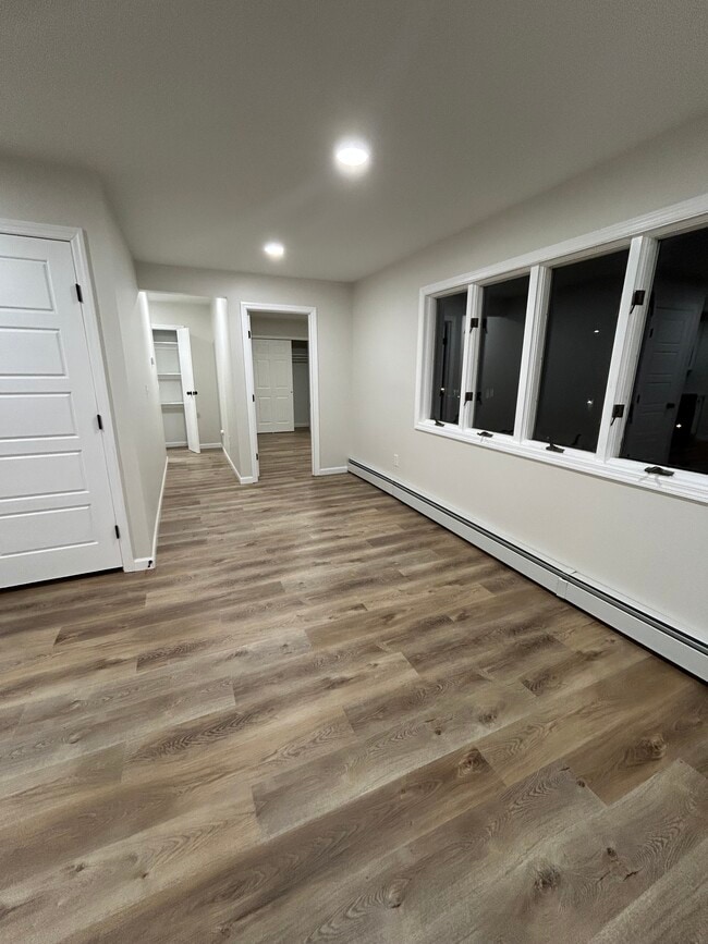 Photo - 258 Claywood Dr