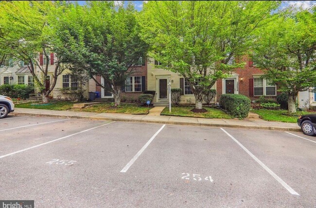 13652 Palmetto Cir