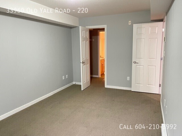 Photo - 1 Bedroom at Old Yale Heights! Unité 220