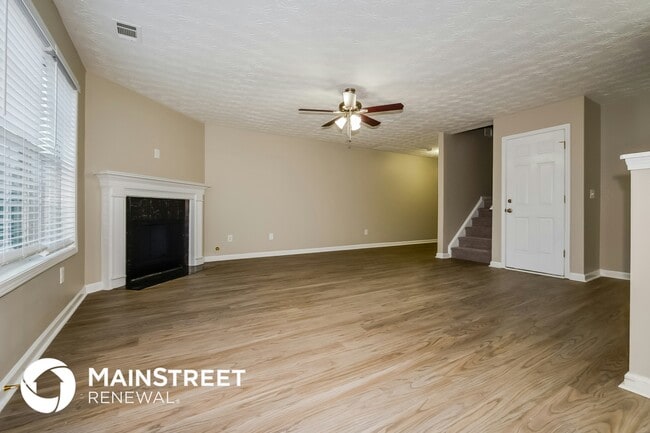 Photo - 628 Shadow Lake Dr